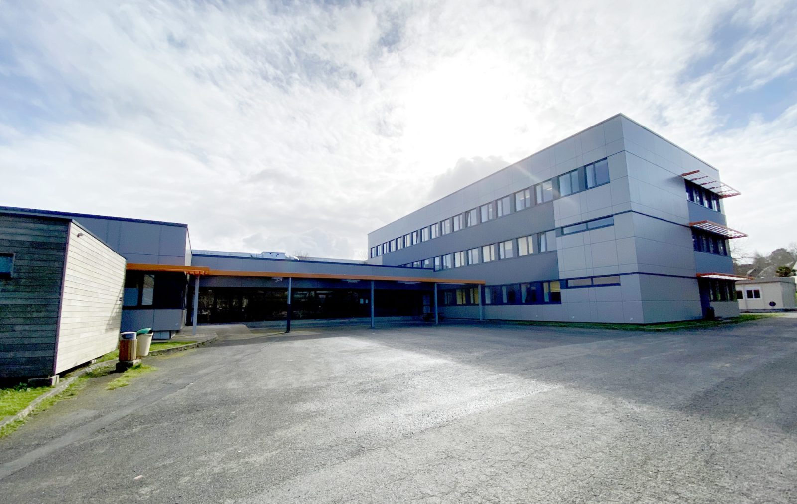BREST-A-RONACH-5.jpg