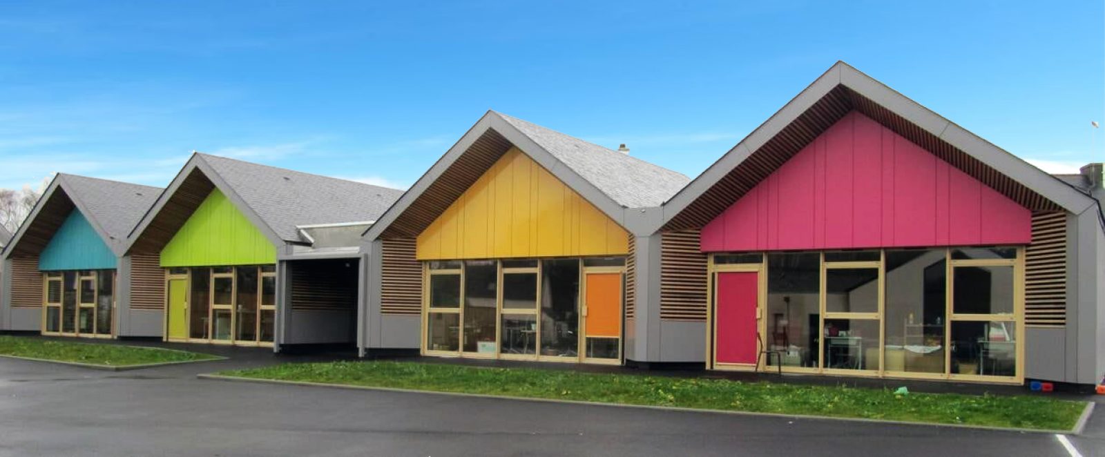 Photo-COMBRIT-ECOLE.jpg