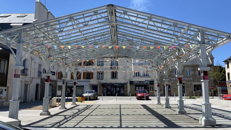LESNEVEN – HALLE
